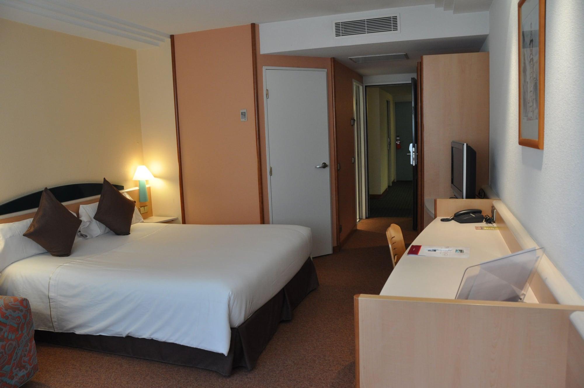 Hotel Tropical Les Escaldes Luaran gambar