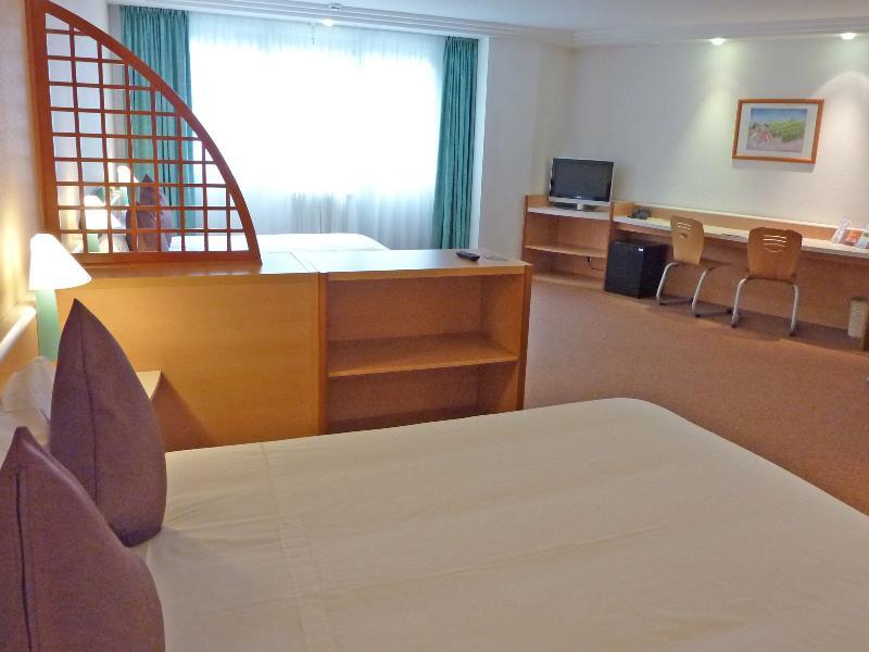 Hotel Tropical Les Escaldes Luaran gambar